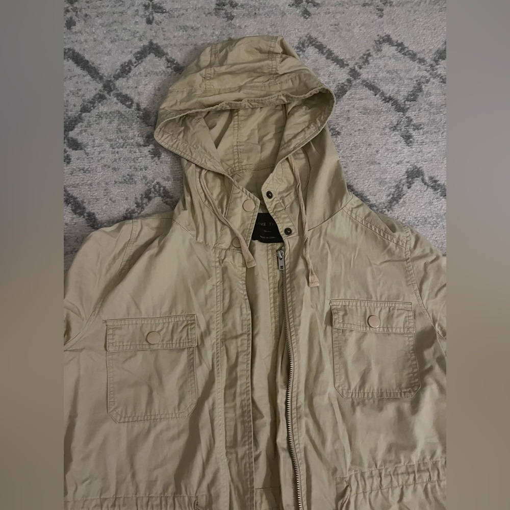 Lightweight Fall Jacket - Picture 6 of 8